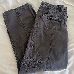 Brandy Melville Kim cargo pants